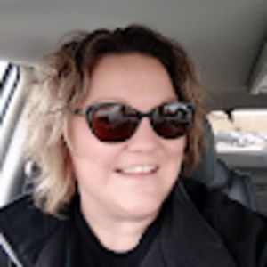 Meet your Posher, Charlene